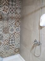 Layiotis Hotel Apartments