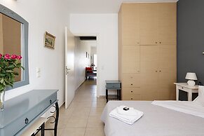 Yiannis Apartments