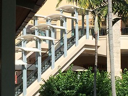 LYX Suites at Merrick Park in Coral Gables