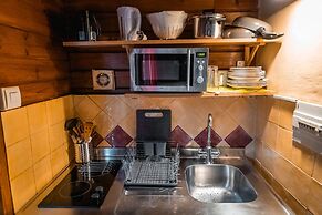 Fuente del Lobo Glamping  Bungalows - Adults Only