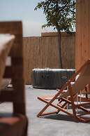 Fuente del Lobo Glamping  Bungalows - Adults Only