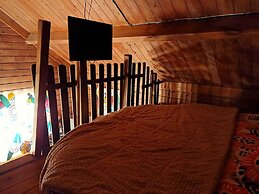 Fuente del Lobo Glamping  Bungalows - Adults Only