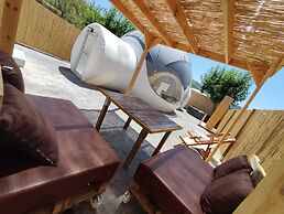 Fuente del Lobo Glamping  Bungalows - Adults Only