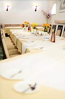 Hotel & Restaurant Park Cafe ISA