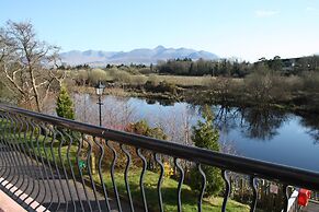 Grove Lodge Holiday Homes