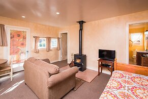 Sweetwater Inn and Spa