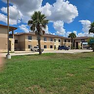 Karnes City Lodge
