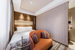 Green World Taipei Station