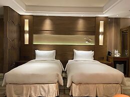 Green World Taipei Station