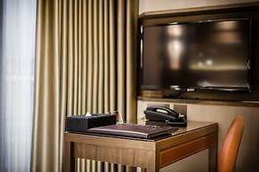 Green World Taipei Station