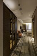 Green World Taipei Station