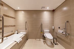 Green World Taipei Station