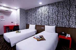 Hotel 6 - ZhongHua