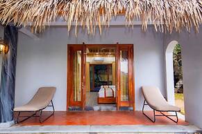 Mua Caves Ecolodge