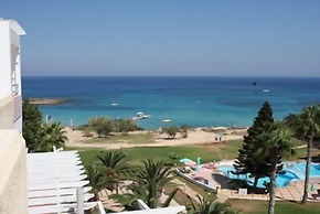 Astreas Beach Hotel