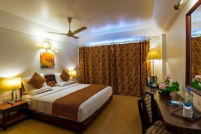 Golf View Hotel & Suites