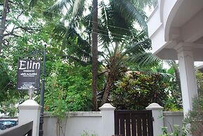 Elim Homestay
