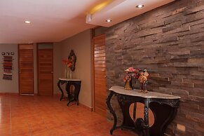 Hotel El Huacachinero