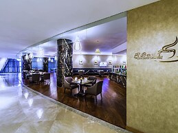 Grand Mercure Qingdao Qinglong