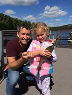 Taneycomo Lakefront Resort