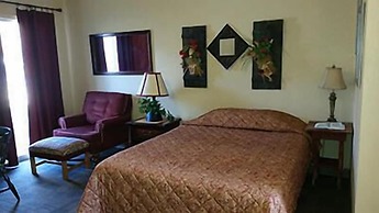 Taneycomo Lakefront Resort