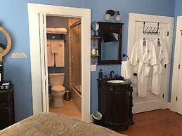 Bama Bed & Breakfast Campus