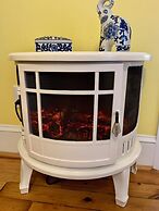 Bama Bed & Breakfast Campus