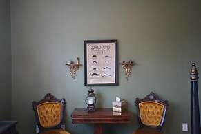 Bama Bed & Breakfast Campus