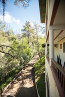 Altocerro Villas Hotel & Camping