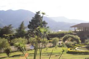 Altocerro Villas Hotel & Camping