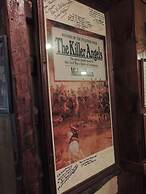 Historic Farnsworth House Inn