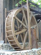 Historic Farnsworth House Inn