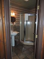 Historic Farnsworth House Inn