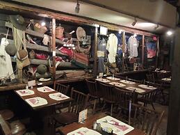 Historic Farnsworth House Inn