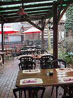 Historic Farnsworth House Inn