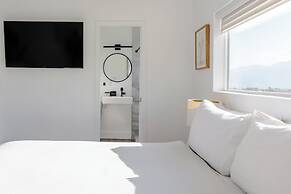 Desert Hot Springs Inn