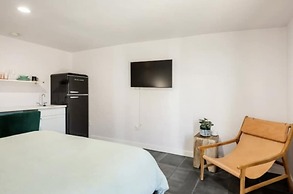 Desert Hot Springs Inn