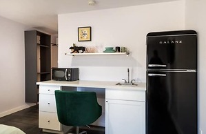 Desert Hot Springs Inn