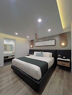 Hotel Pacific