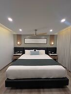 Hotel Pacific