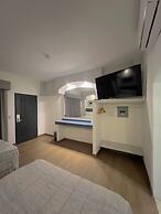 Hotel Pacific