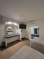 Hotel Pacific