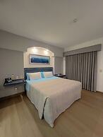 Hotel Pacific