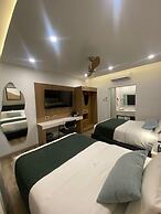 Hotel Pacific