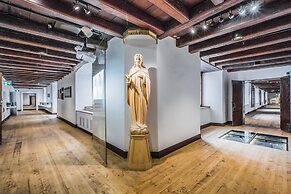 Hôtellerie d'Expérience au Monastère des Augustines