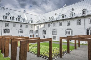 Hôtellerie d'Expérience au Monastère des Augustines