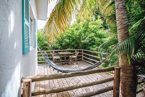 TUK Tropical Boutique Resort Jan Thiel