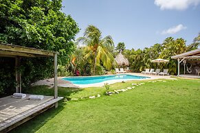 TUK Tropical Boutique Resort Jan Thiel