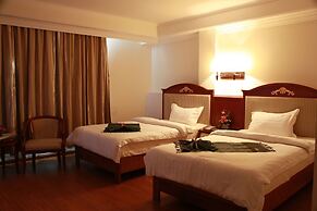 Lux Riverside Hotel & Apartment