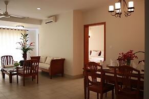 Lux Riverside Hotel & Apartment